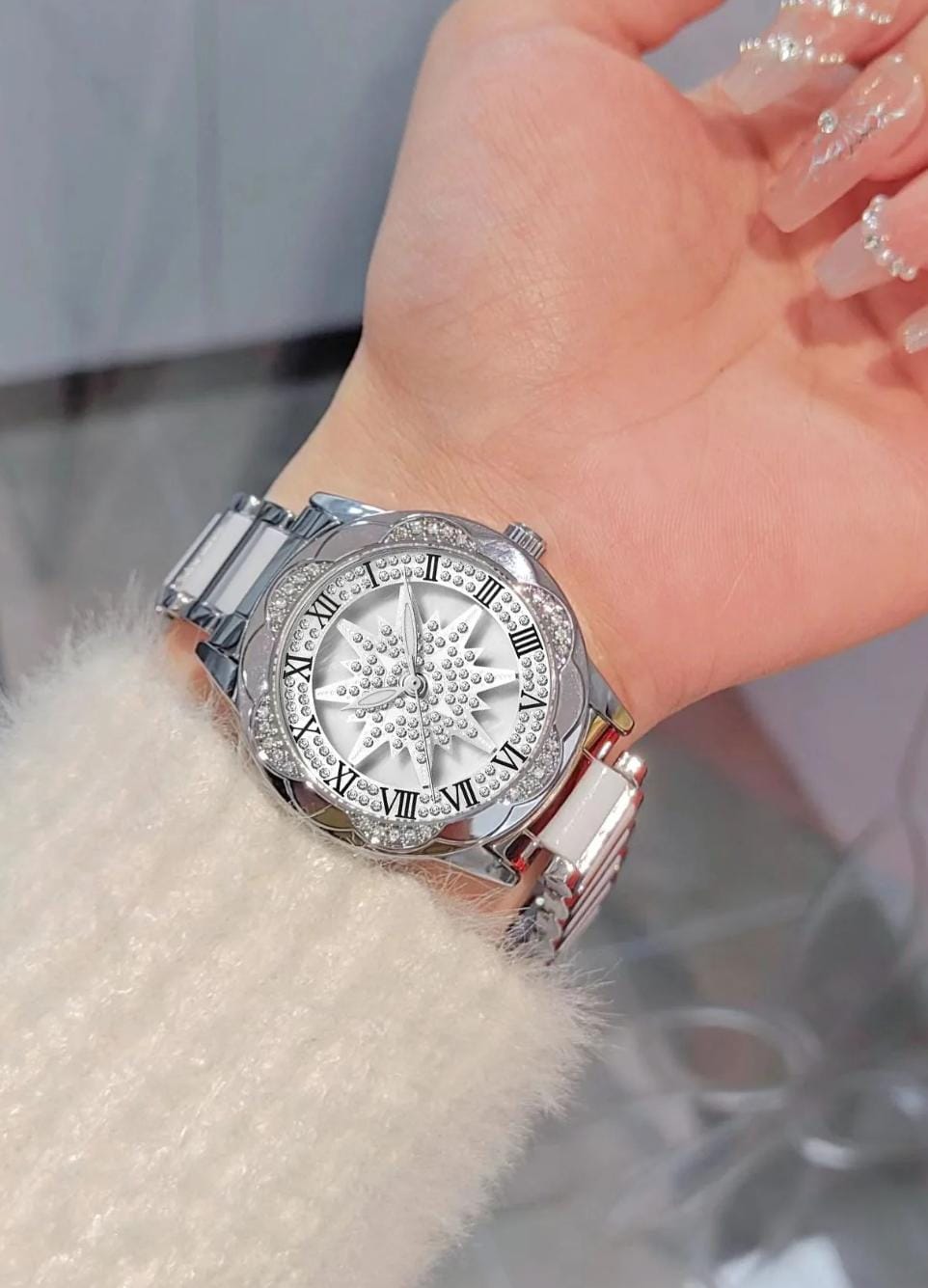 HORUX CRYSTAL QUEEN™ ✨“Brilla sin pedir permiso.”